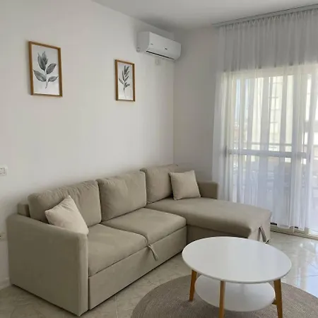 City Beach 836 아파트 *
